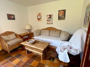Uma área de estar em Chalet Perce Neige Barcelonnette