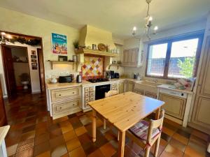 A cozinha ou kitchenette de Chalet Perce Neige Barcelonnette