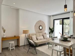 Khu vực ghế ngồi tại Athéna Appartement +14 ảnh