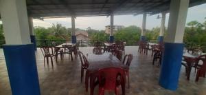 Restoran või mõni muu söögikoht majutusasutuses Lucy Resort