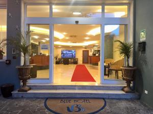 Vstupní hala nebo recepce v ubytování Blue Hotel