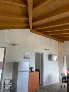 Kuchyň nebo kuchyňský kout v ubytování Hamre Apartments (Nicholas)