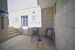 Gallery image of Vacation house Atlantic near the beach in Postira