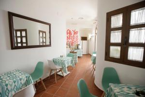 Kuchyň nebo kuchyňský kout v ubytování Hotel San Miguel