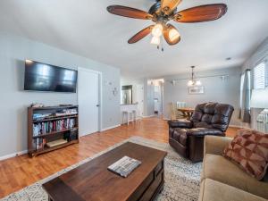 Et tv og/eller underholdning på Carolina Cottage