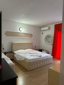 Galeriebild der Unterkunft Hotel Bar Restaurant Real in Bajram Curr