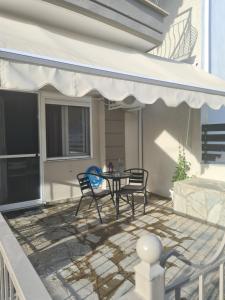 Balkón nebo terasa v ubytování Makis Apartments Touzla