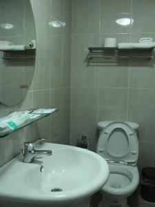 Bilik mandi di Lin Tea B&B