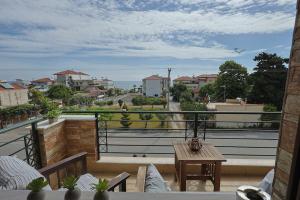 Balkón nebo terasa v ubytování Zeusplace Leptokarya Seaside Apartment