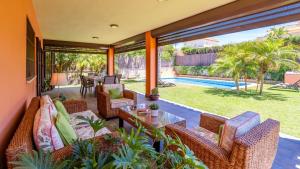Bazén v ubytování Villa Italia Conil de la Frontera by Ruralidays nebo v jeho okolí