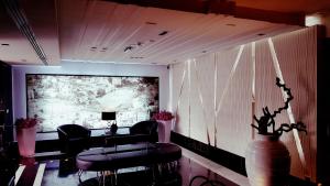 Posezení v ubytování Crystal Hotel