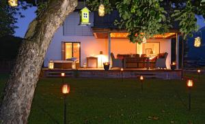 Vonkajšia záhrada v ubytovaní Ferienhaus Chalet Kitzalp