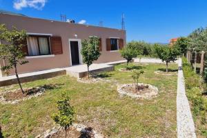 Fotografie z fotogalerie ubytování Elvis's vacation house v destinaci Vlorë