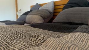 Postel nebo postele na pokoji v ubytování Ferienwohnung Scheierlweg