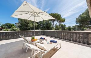 Μπαλκόνι ή βεράντα στο Lovely Home In Muro With Wifi