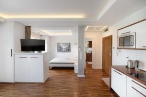 Kuchyňa alebo kuchynka v ubytovaní Apartament Winnica Widok na Wisłę