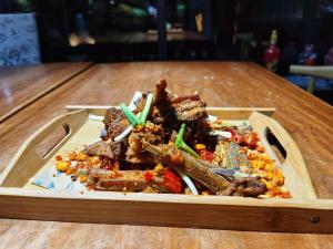 Pagkain sa o malapit sa hotel