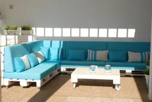 Posezení v ubytování Neptuno Suites - Adults Only