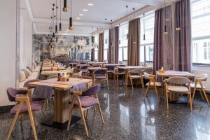 Premium hotel & SPA tesisinde bir restoran veya yemek mekanı