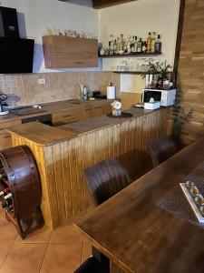 Kuchyň nebo kuchyňský kout v ubytování Villa Rustica