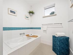 Ένα μπάνιο στο Casa Amigos Margaret River +12 φωτογραφίες