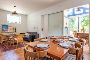 Χώρος καθιστικού στο Villa 3 chambres dans le centre du Cap Ferret
