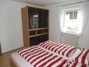Postel nebo postele na pokoji v ubytování Ferienwohnung Haus Bauer