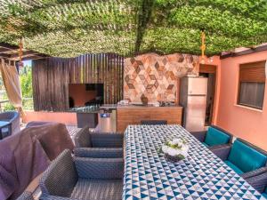 Χώρος καθιστικού στο Deluxe Sani Relax Villa