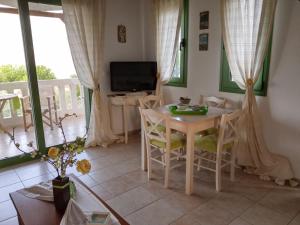 TV a/nebo společenská místnost v ubytování Boucamvillia's Luxury House