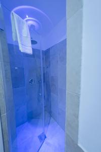 A bathroom at Sotto il Castello B&B