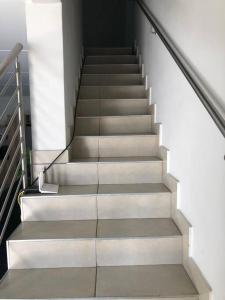 Ảnh trong thư viện ảnh của Exquisite Home In Sandton with Pool and Inverter ở Johannesburg