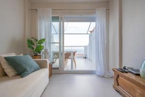 Fotografia z galérie ubytovania Pueblo Acantilado sea view v destinácii El Campello