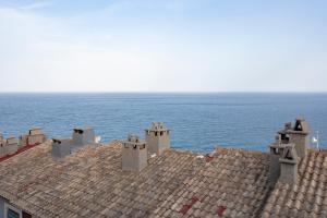Fotografia z galérie ubytovania Pueblo Acantilado sea view v destinácii El Campello
