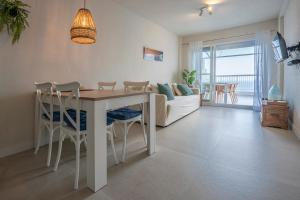 Fotografia z galérie ubytovania Pueblo Acantilado sea view v destinácii El Campello