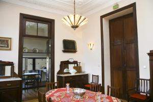Gallery image of Estrebuela House in Paredes