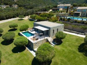 U San Daniellu villas et chambres内部或周边的泳池