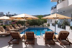 Bassein majutusasutuses Monel Hotel või selle lähedal