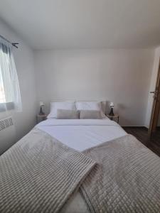 Galería fotográfica de Kuća za odmor Borna en Gornji Budački 16 fotos más