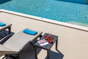 Der Swimmingpool an oder in der Nähe von Villa Monte Uliveto