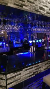 Lounge nebo bar v ubytování Lauriston Hotel
