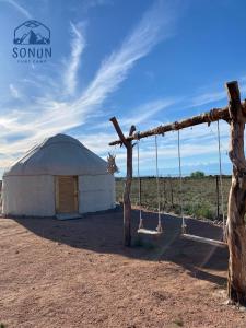 Fotografie z fotogalerie ubytování Yurt camp Sonun v destinaci Bokonbayevo