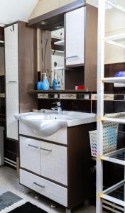 Köök või kööginurk majutusasutuses Apartmani Partaljeviċ