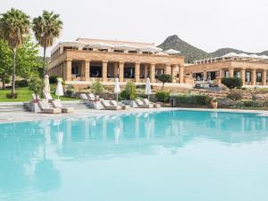 Бассейн в Cape Sounio, A Grecotel Resort to Live или поблизости