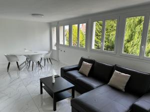 Photo de la galerie de l'établissement appartement jacuzzi, au Havre