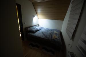 Postel nebo postele na pokoji v ubytování Planinska kuca Pantelic