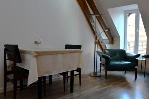 Gallery image of Chez Dominique in Chablis +20 photos
