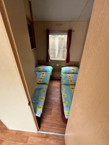SummerCamp Domki Holenderskie Centrum Mielno 200m do Morza的休息区