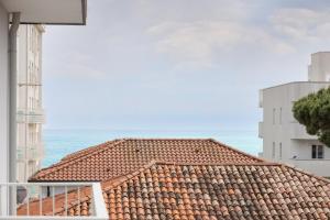 Nespecifikovaný výhled na moře nebo výhled na moře při pohledu z hotelu