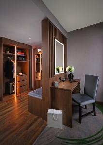 Uma TV ou centro de entretenimento em Carlton Hotel Dublin Airport