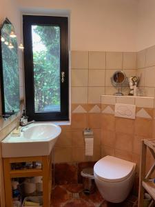 Afbeelding uit fotogalerij van Ferienhaus zur Eiche in Uder